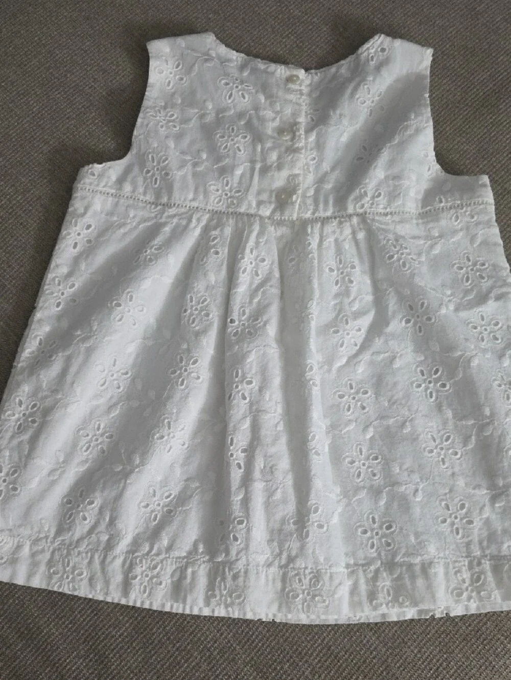Gymboree sweet sleeveless